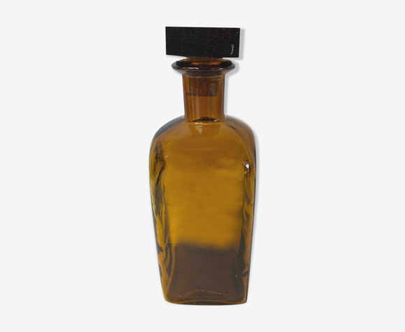Carafe en verre vintage ambrée