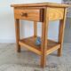 Table de chevet vintage en pin massif