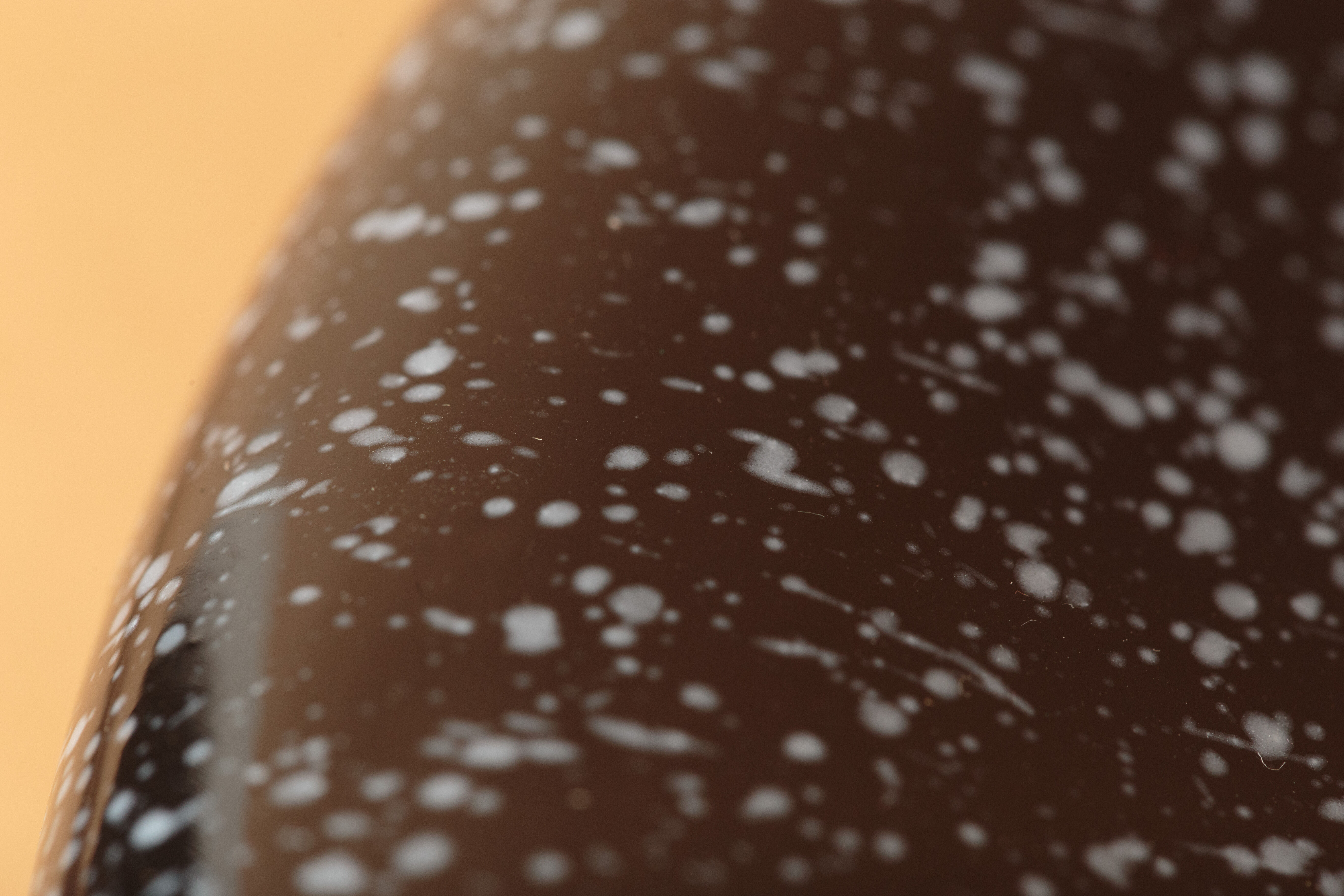 Dish ceramic vintage 1980 black chiné white