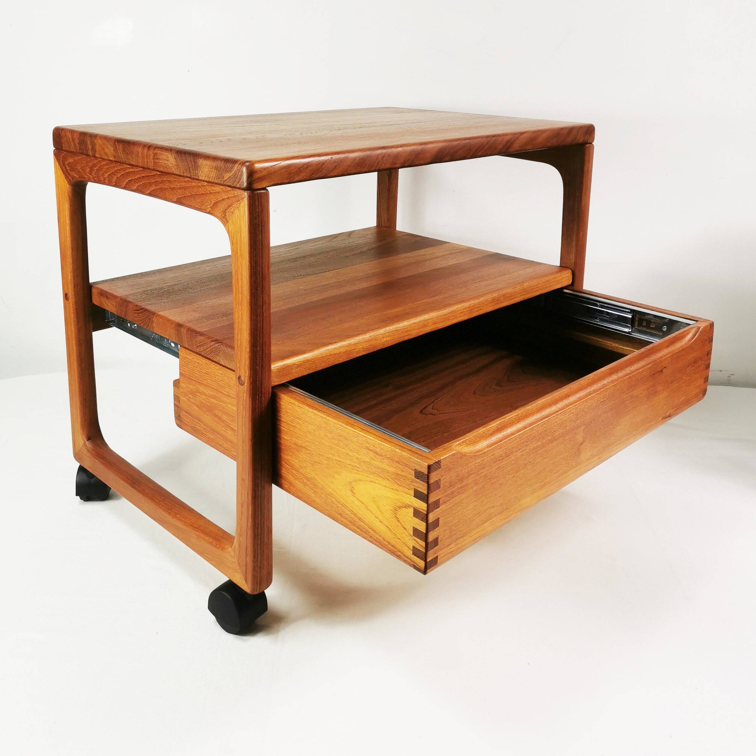Side table, teak bar, Mid Century, BR Mobler, designed by Peter Brink, Denm