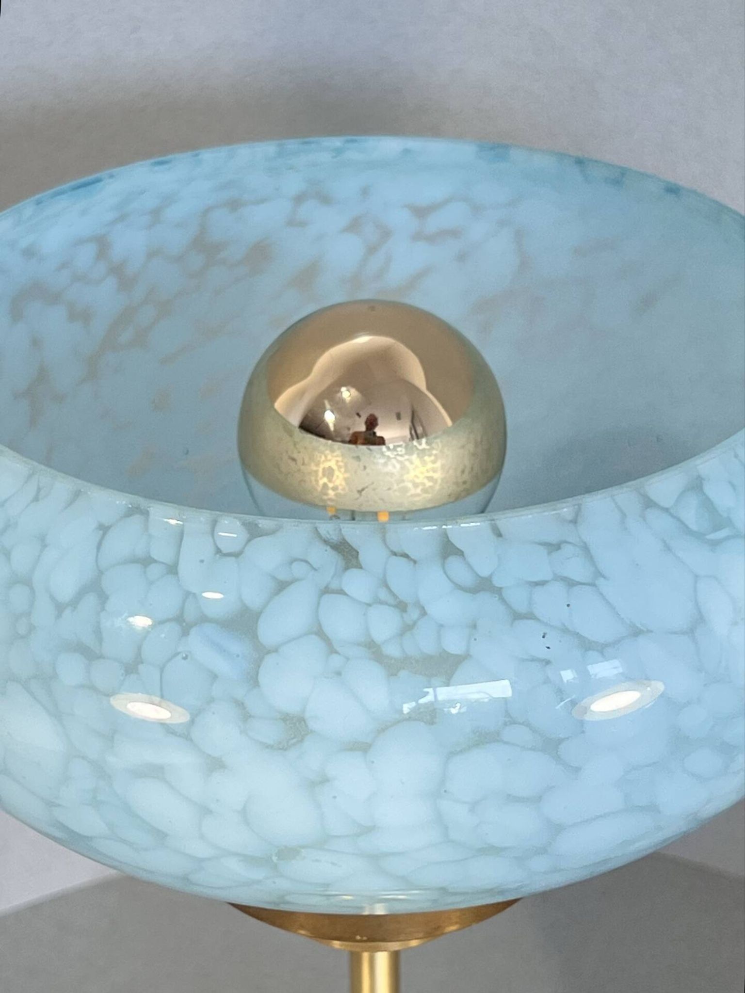 Vintage table lamp in blue Clichy glass & patinated brass