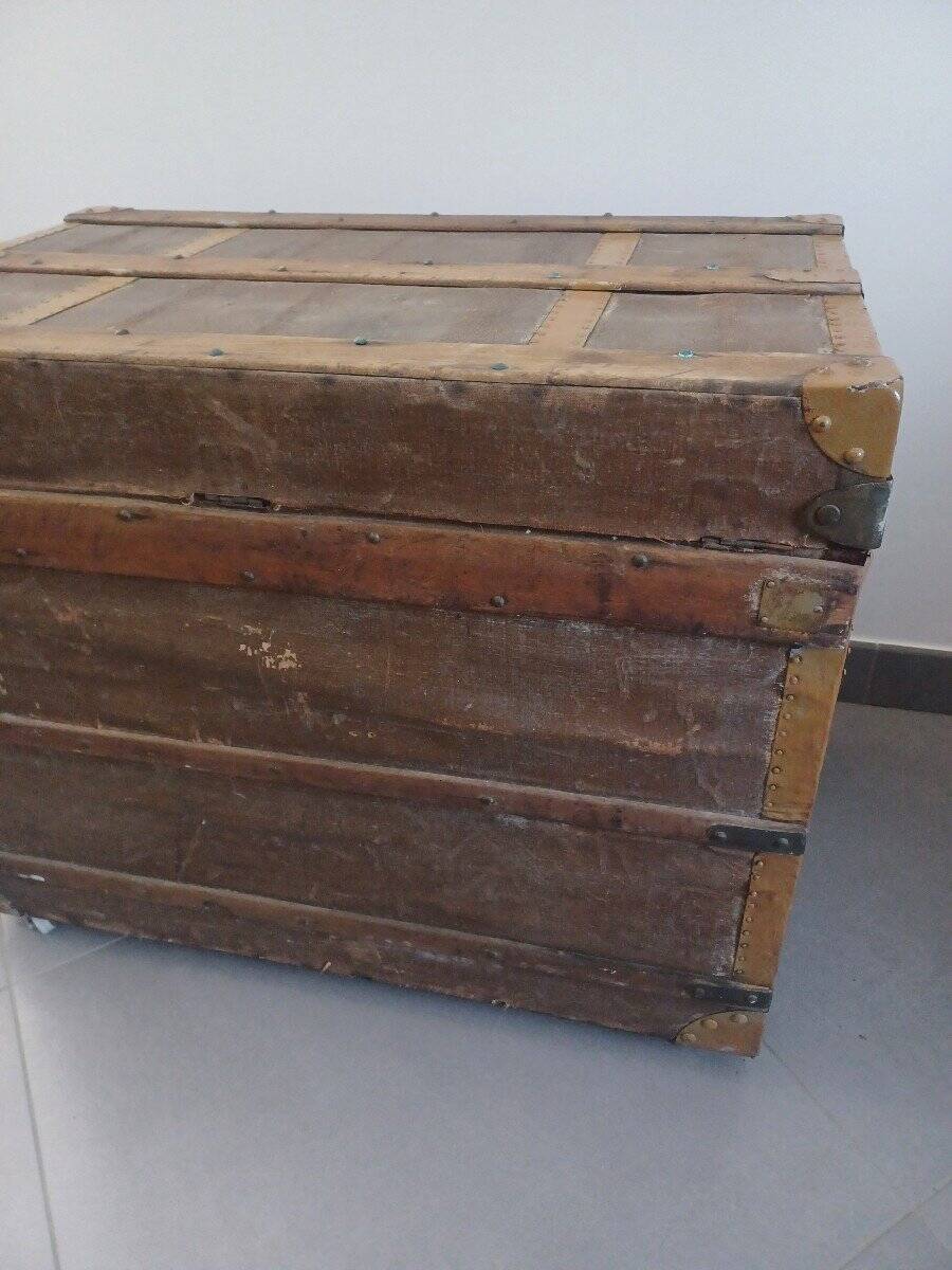 Travel trunk