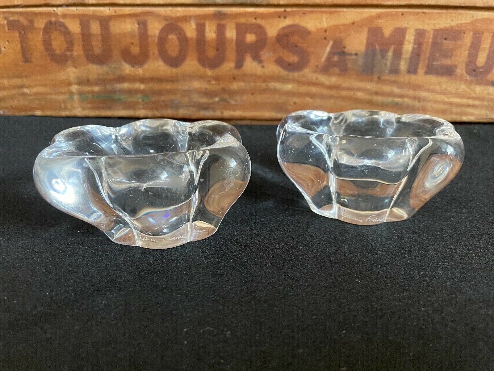 Pair of Salt shakers Salerons in DAUM crystal