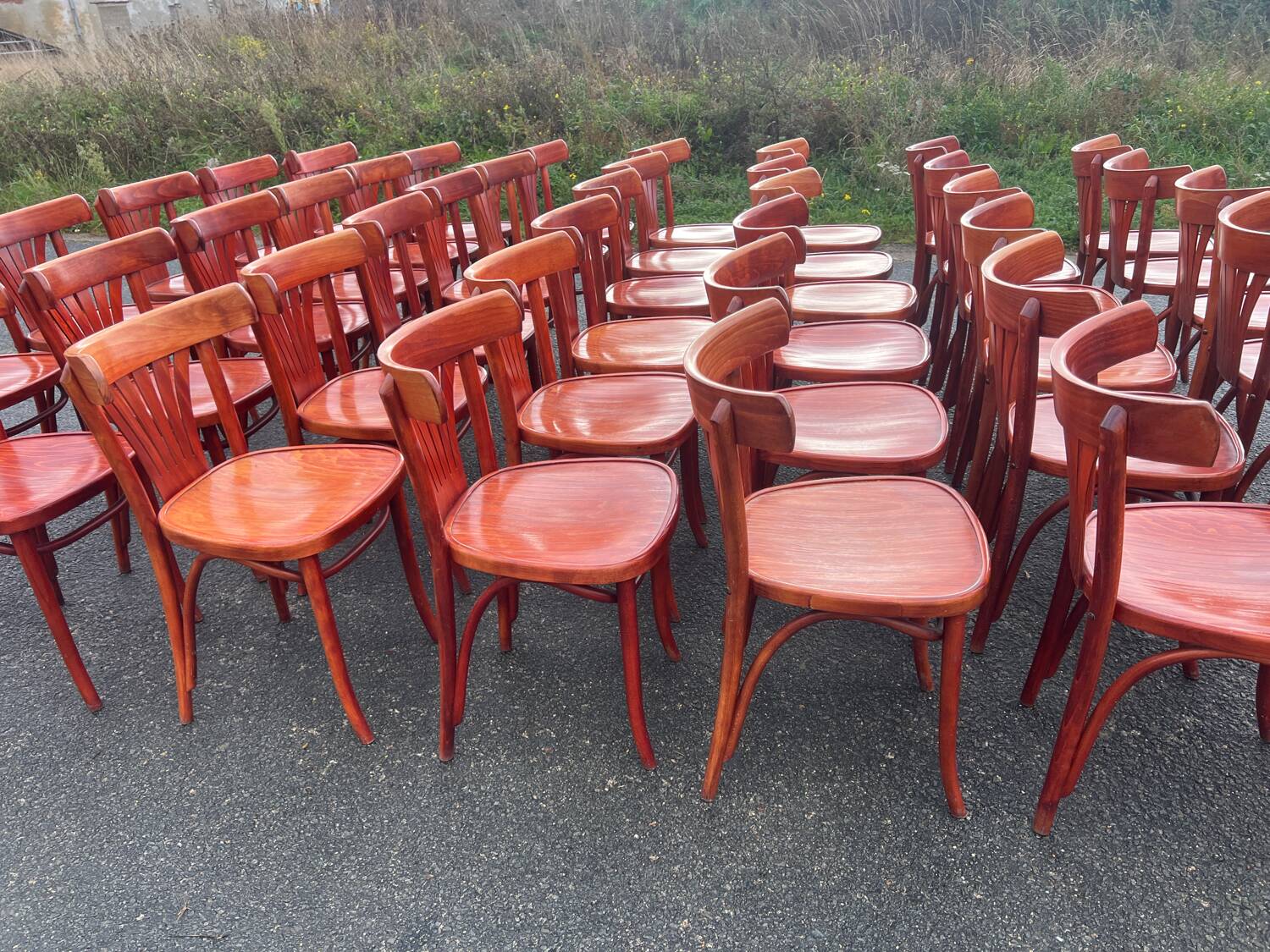 Set of 44 bistro chairs