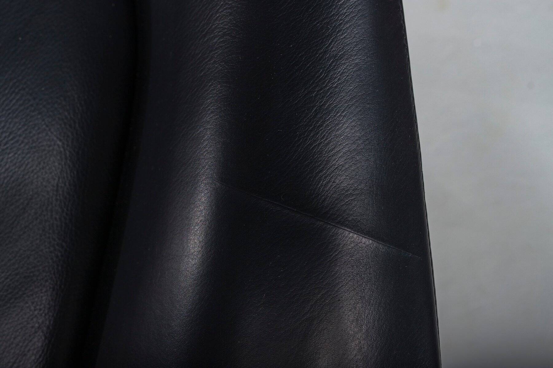 Set of leather armchairs by Rodolfo Dordoni for Matteo Grassi, 1990s