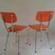 Duo de chaises vintage en skai orange