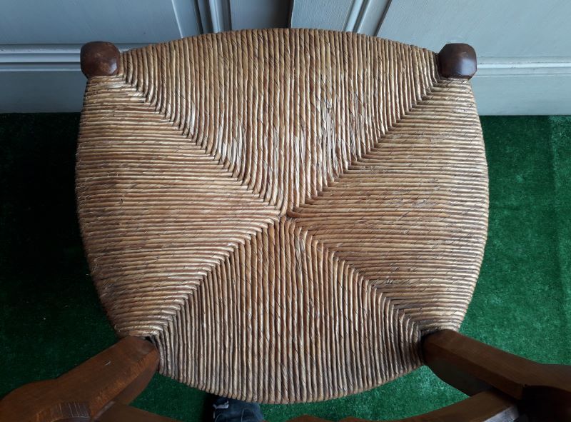 Louis XV style mulched chair