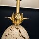 Lampe oeuf d'autruche en travertin
