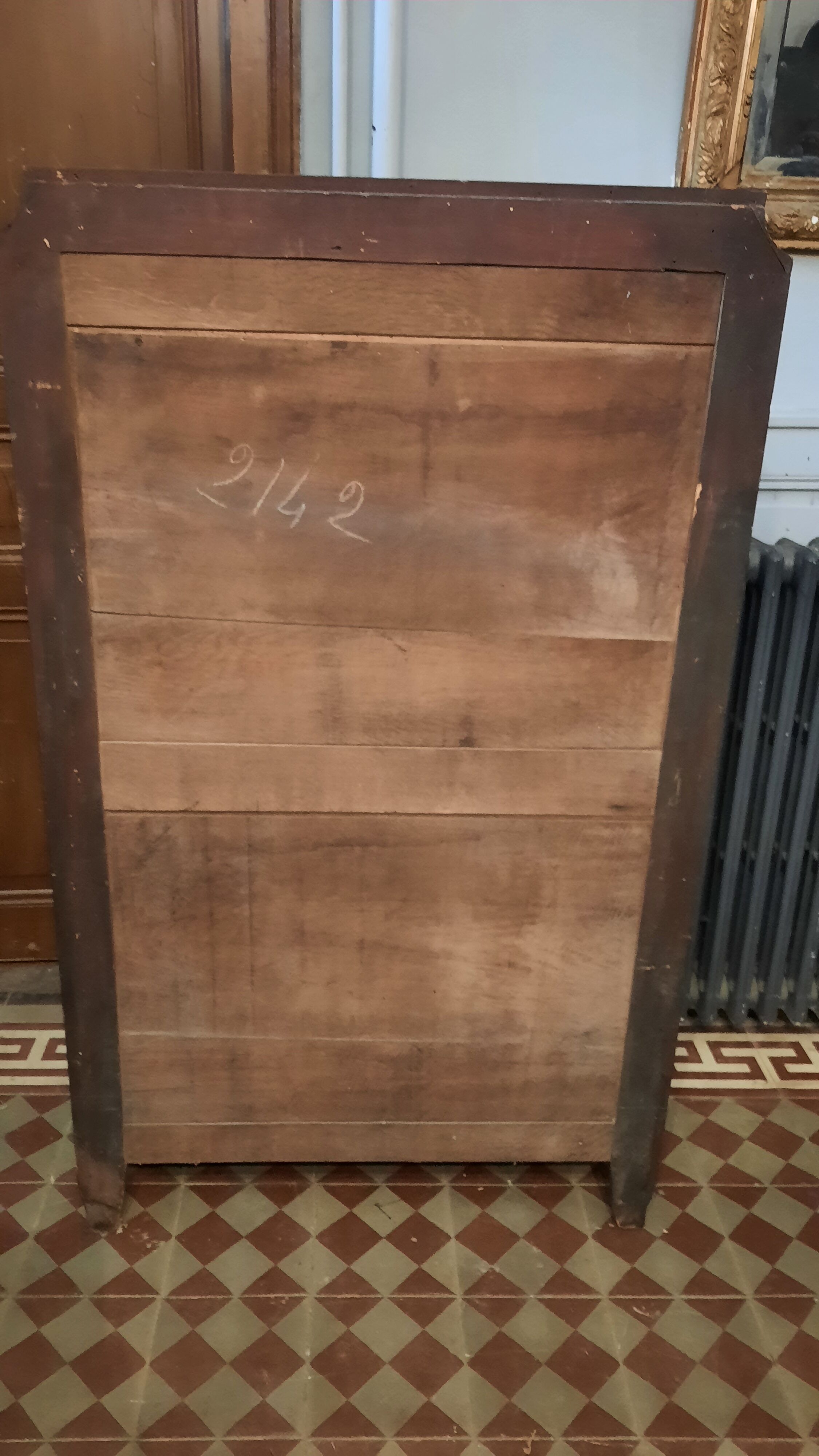 Empire style showcase