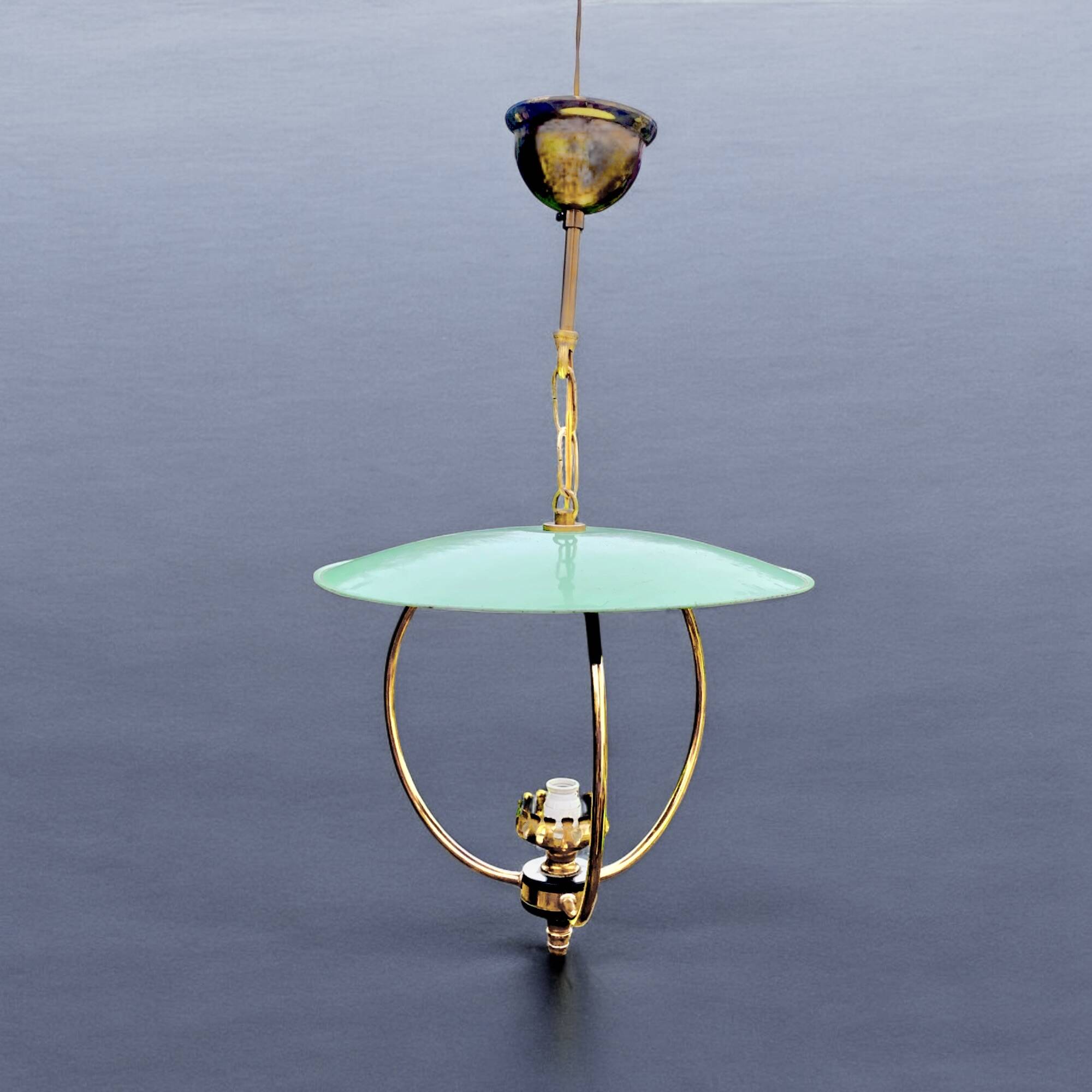 1950s pendant light in green lacquered metal and brass