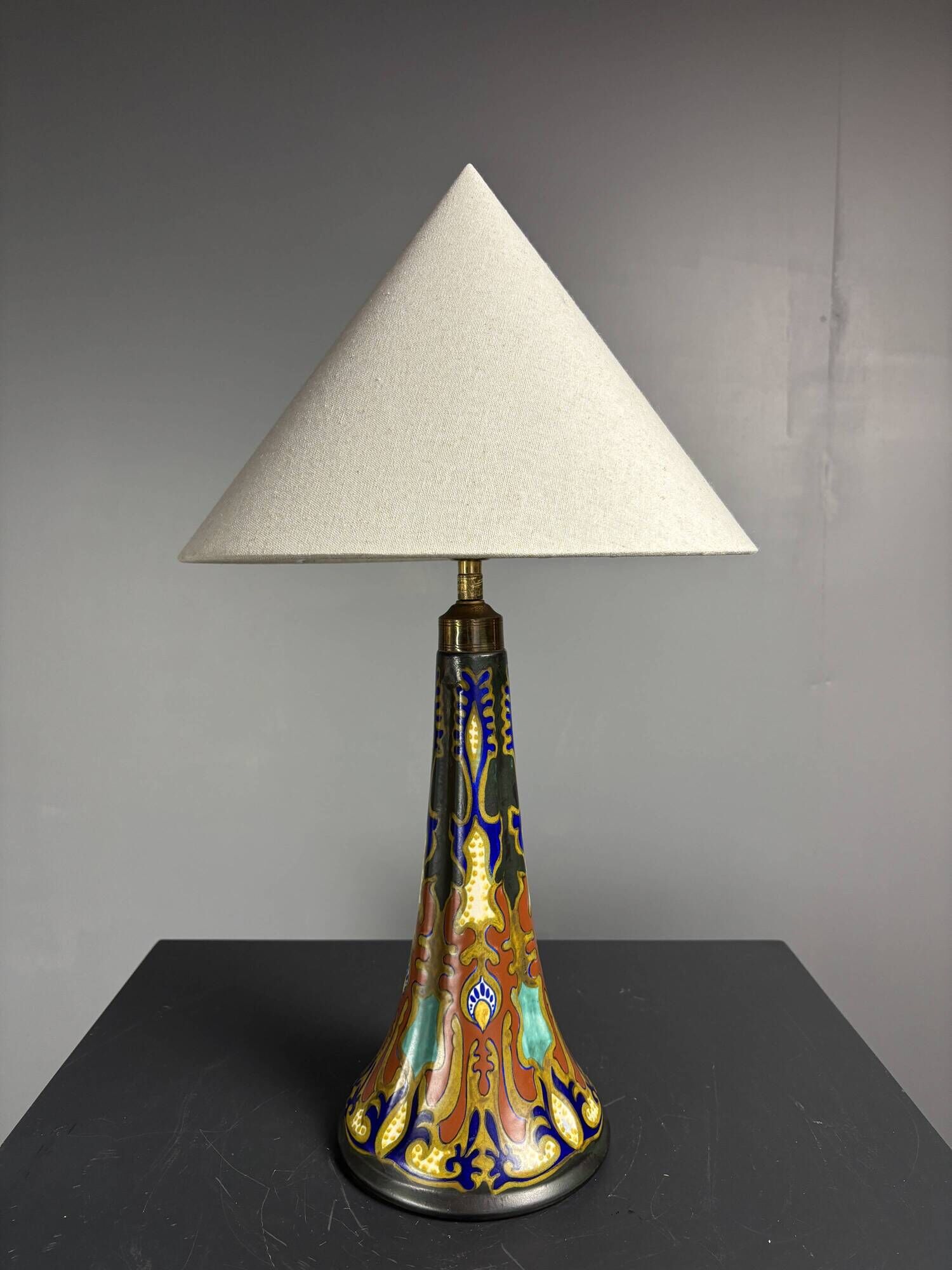 Dutch ceramic art nouveau Plazuid Gouda Pottery table lamp, 1920s