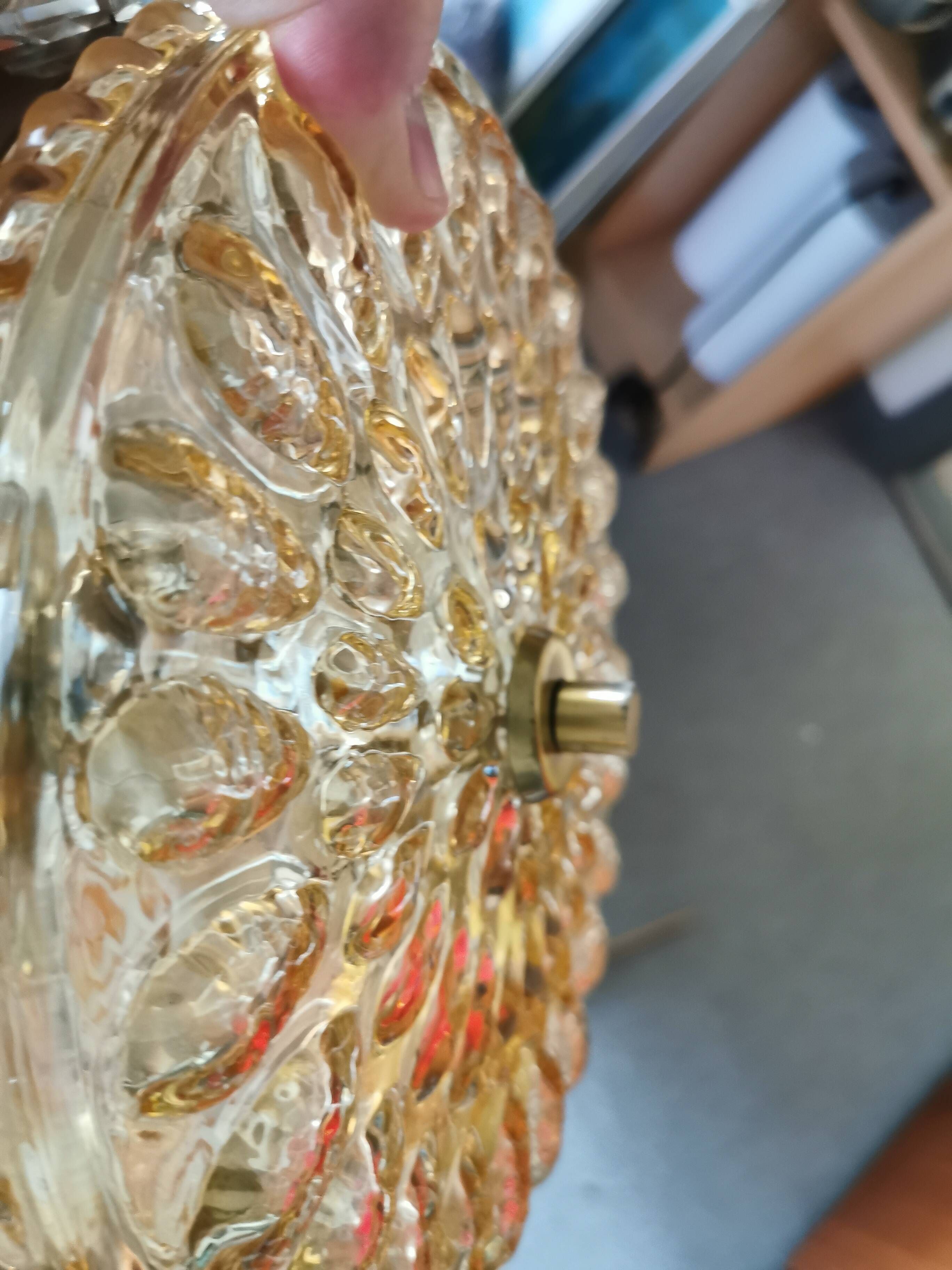 Ceiling-hanging lamp in glass with prisms and metal details