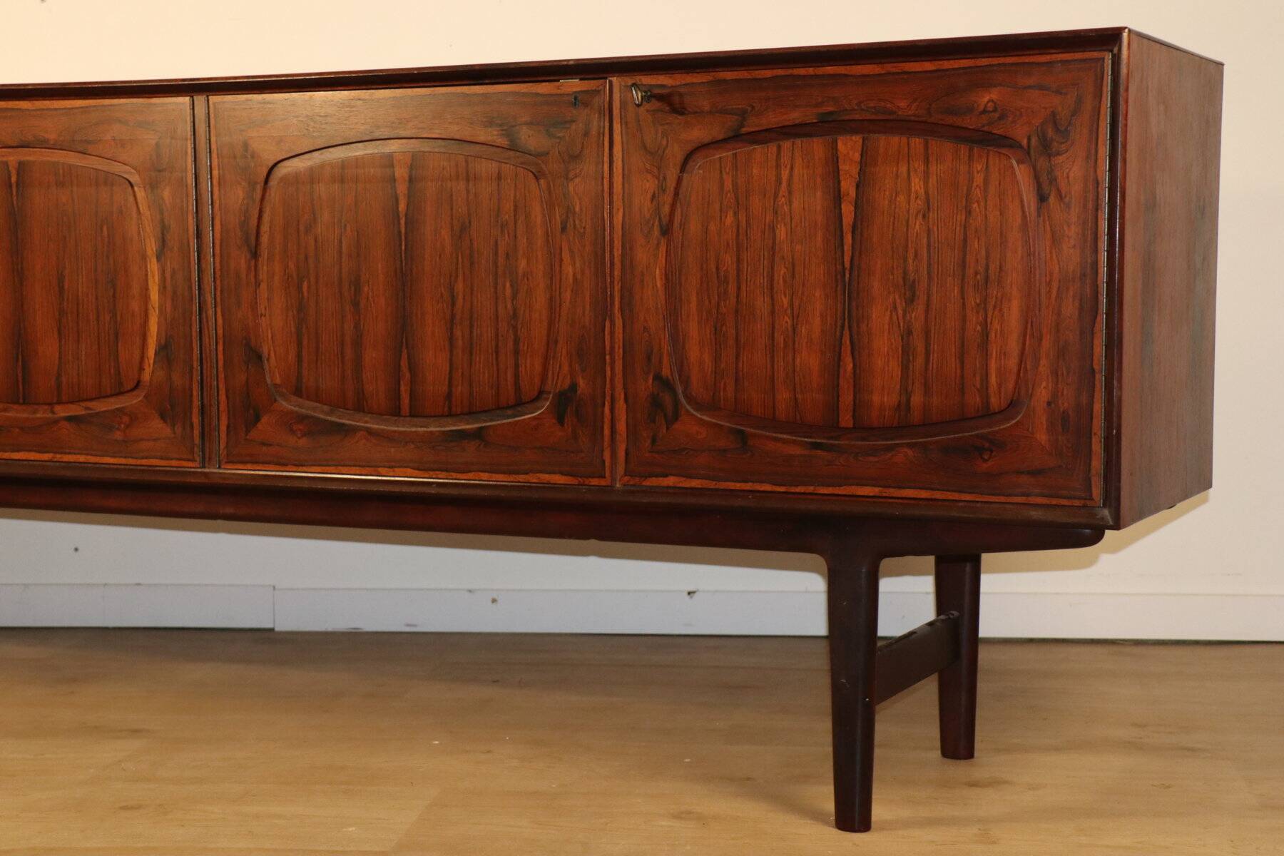 Scandinavian enfilade in rosewood by Fredrik Kayser, 1960