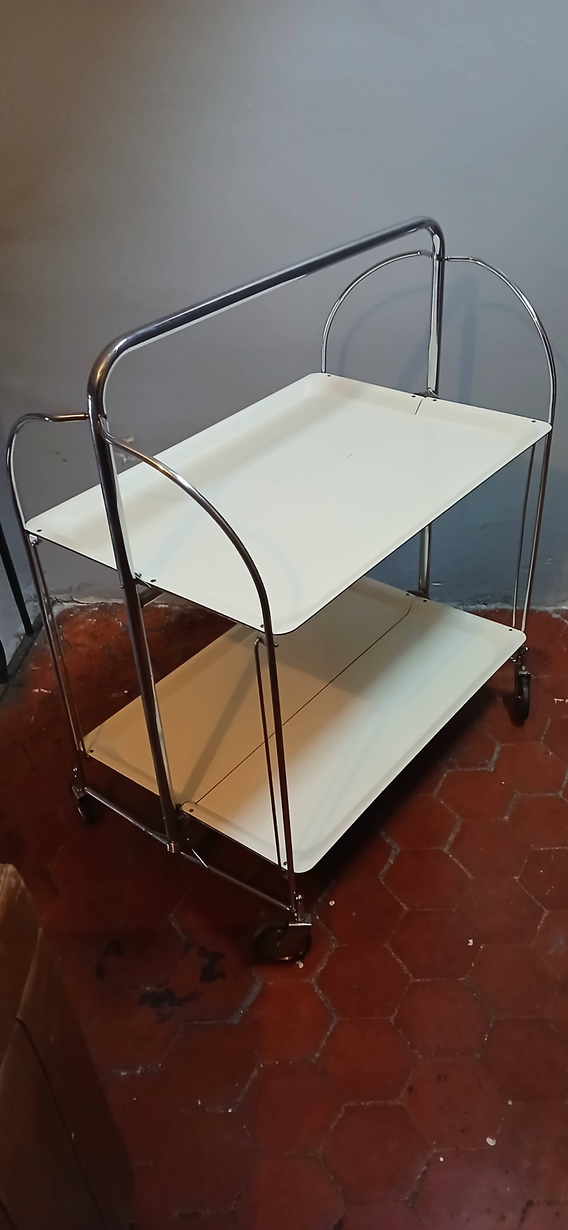 Desserte pliante sur roulettes, années 70