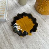 Yellow and black leaf dish