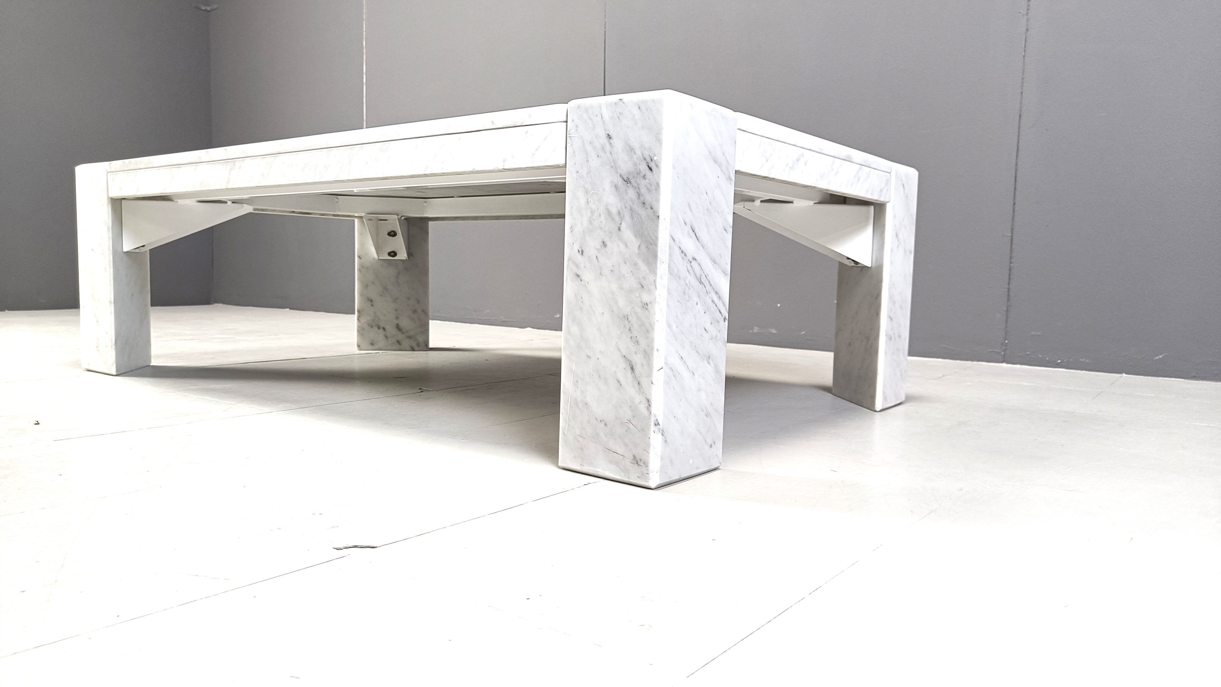 Vintage Italian marble coffee table, 1970s
