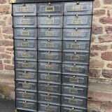 Meuble d'Archivage industriel 30 clapets Strafor 1920s