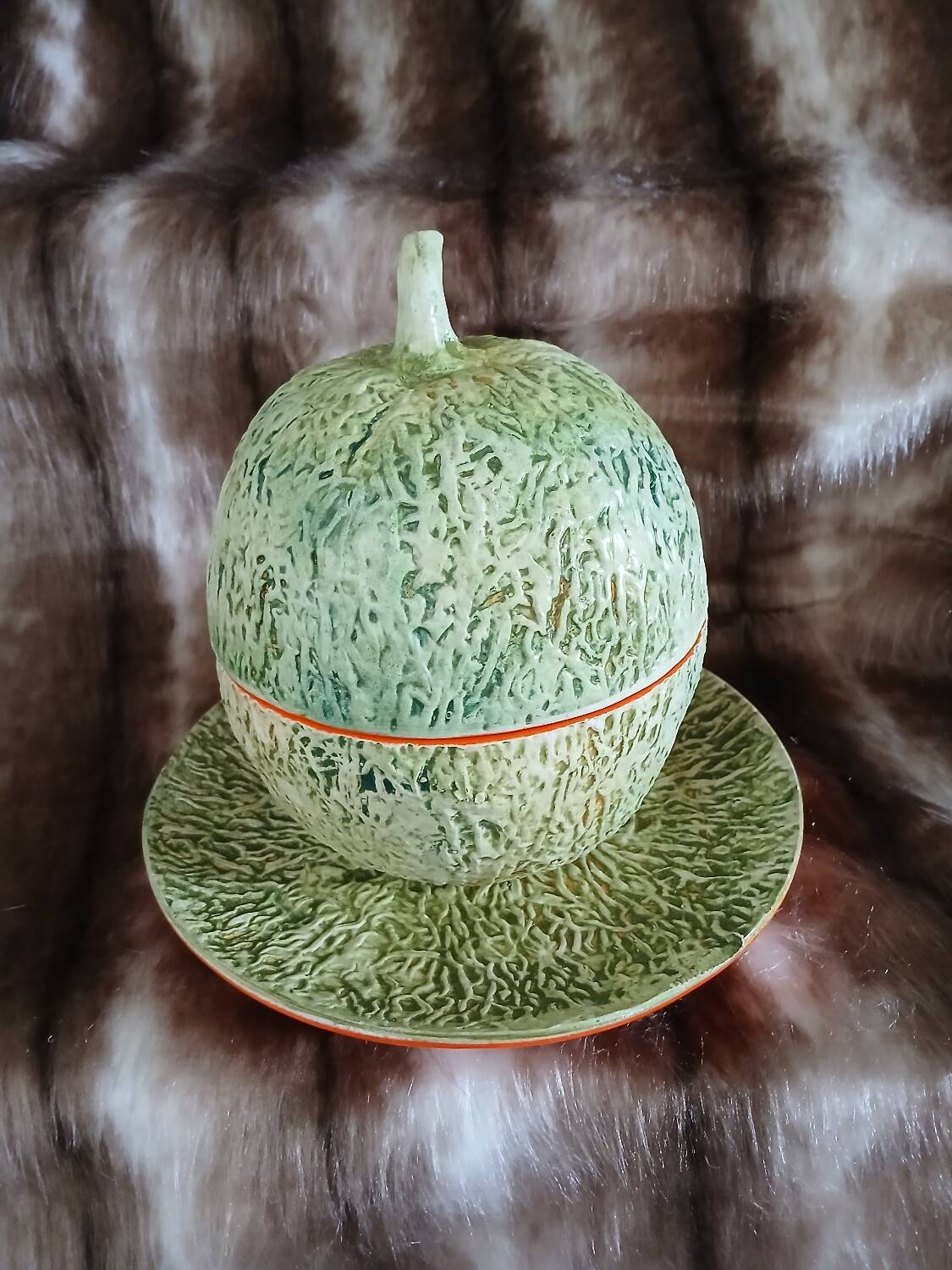 Old pottery ice bucket in majolica