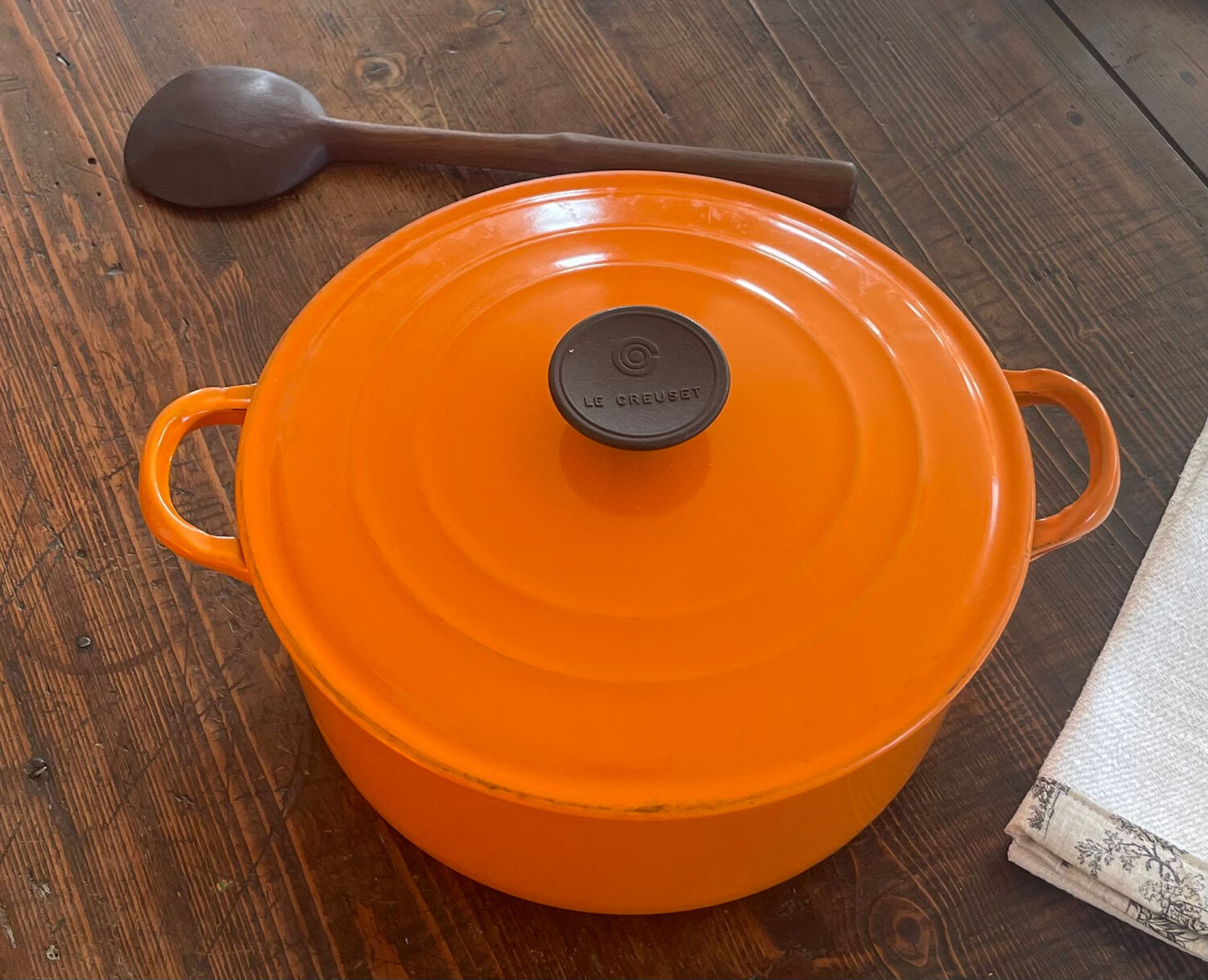 Cast iron casserole Le Creuset
