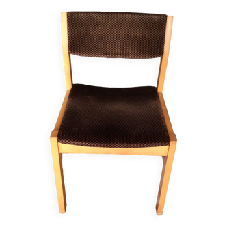 Scandinavian chair