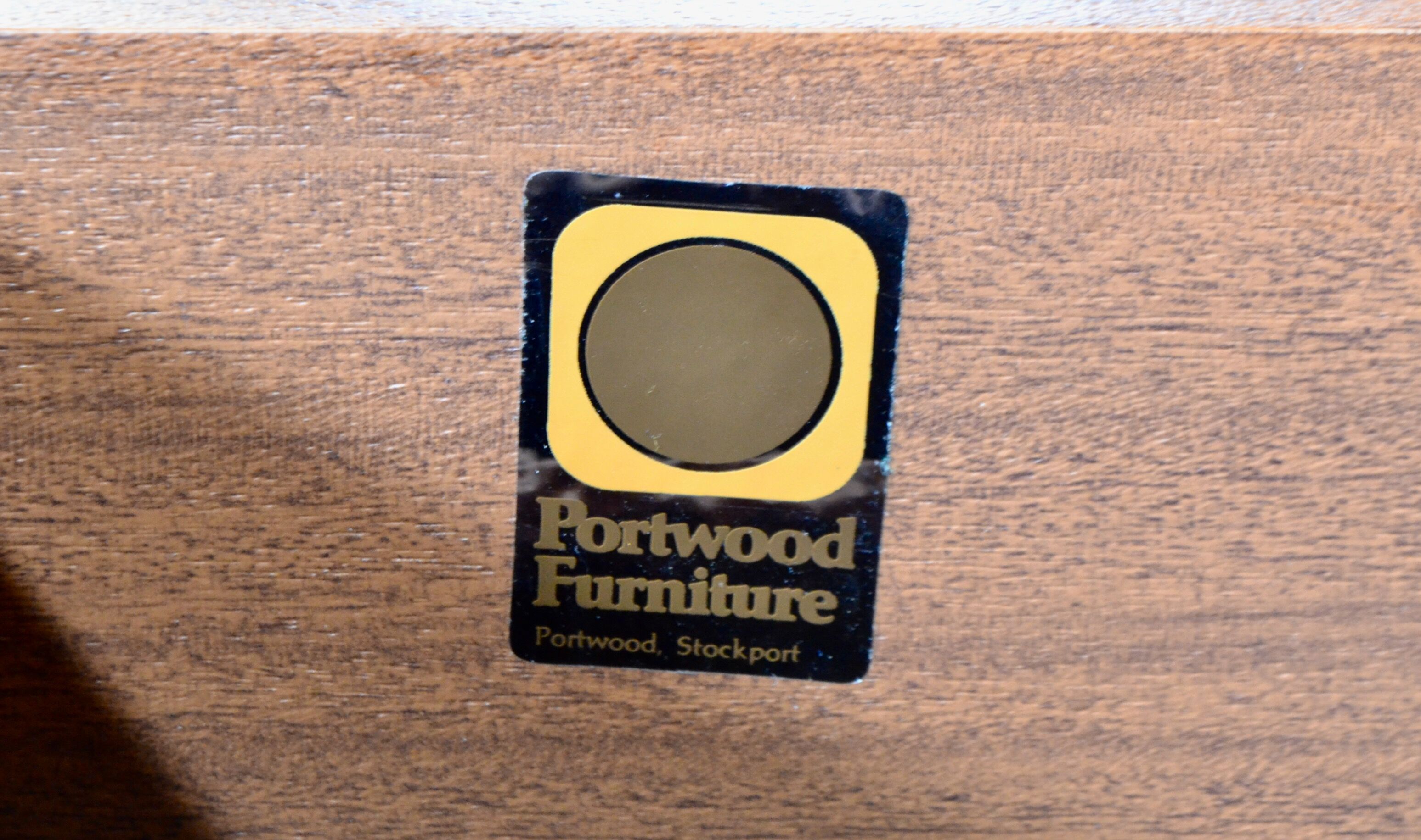 Enfilade en teck par Portwood Furniture