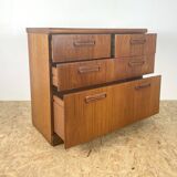 Coffre en teck style Mid-Century de Meredew