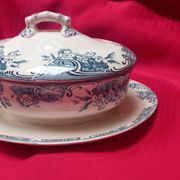 Longwy ceramic sauce boat spring model