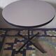 Table bistro / table d'appoint circulaire Eames Vitra Miller avec base contract, années 1960