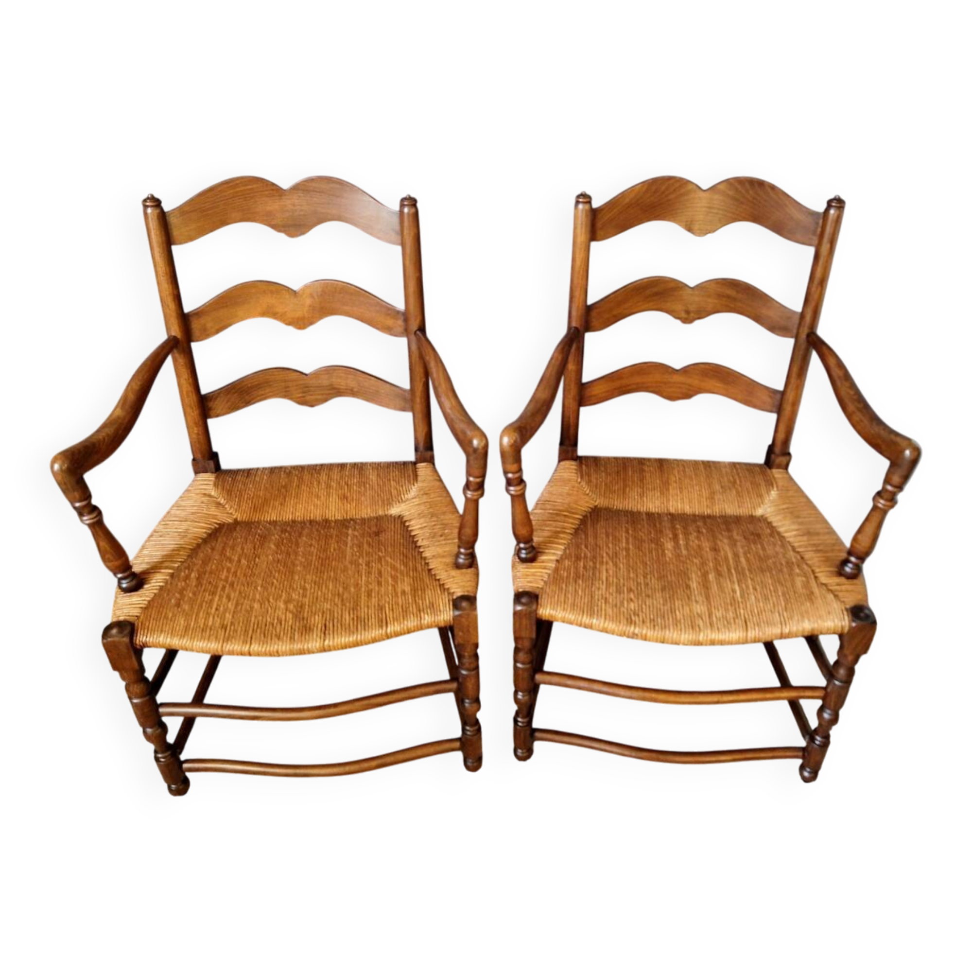 Paire de fauteuil de style provencale