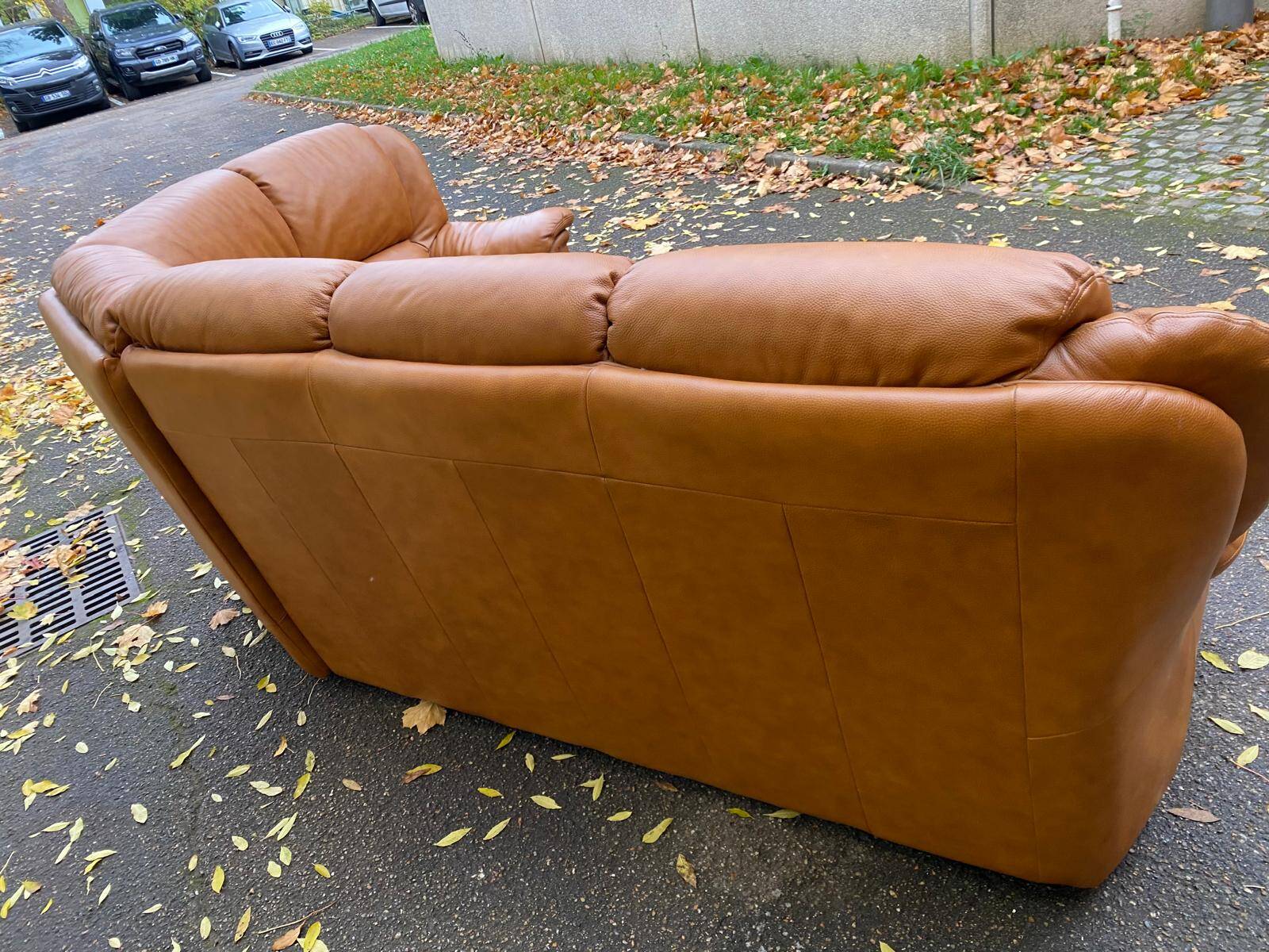 Large 6-seater corner sofa in cognac brown genuine leather