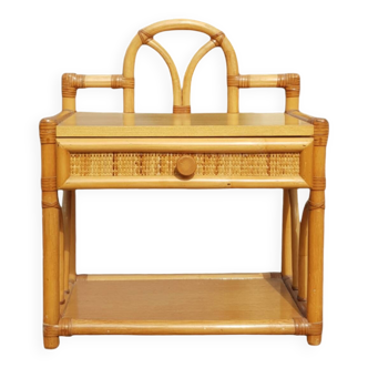 Table de chevet en rotin vintage avec tiroir