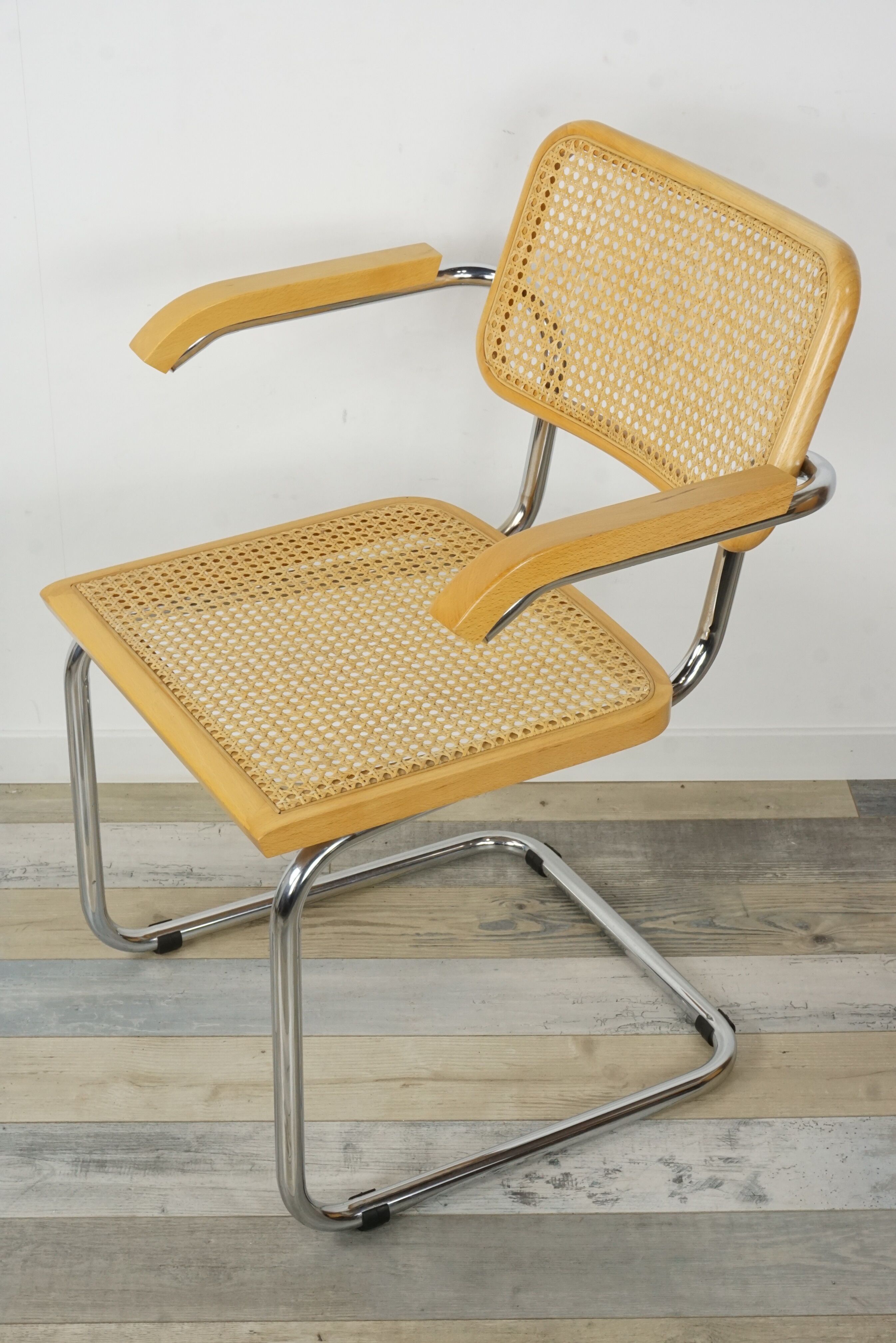 Cesca B64 armchair Marcel Breuer