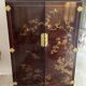 Lacquered TV unit