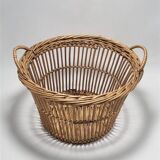 A pair of small baskets