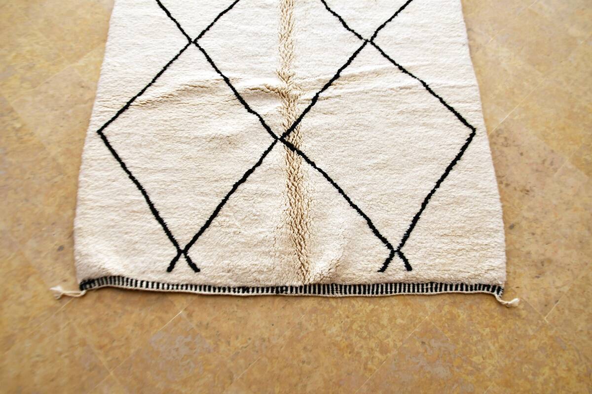 Beni Mrirt rug 270 x 166 cm New