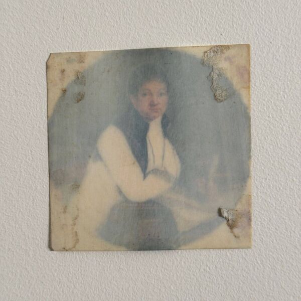 Miniature début XIXe représentant un homme en train d'écrire