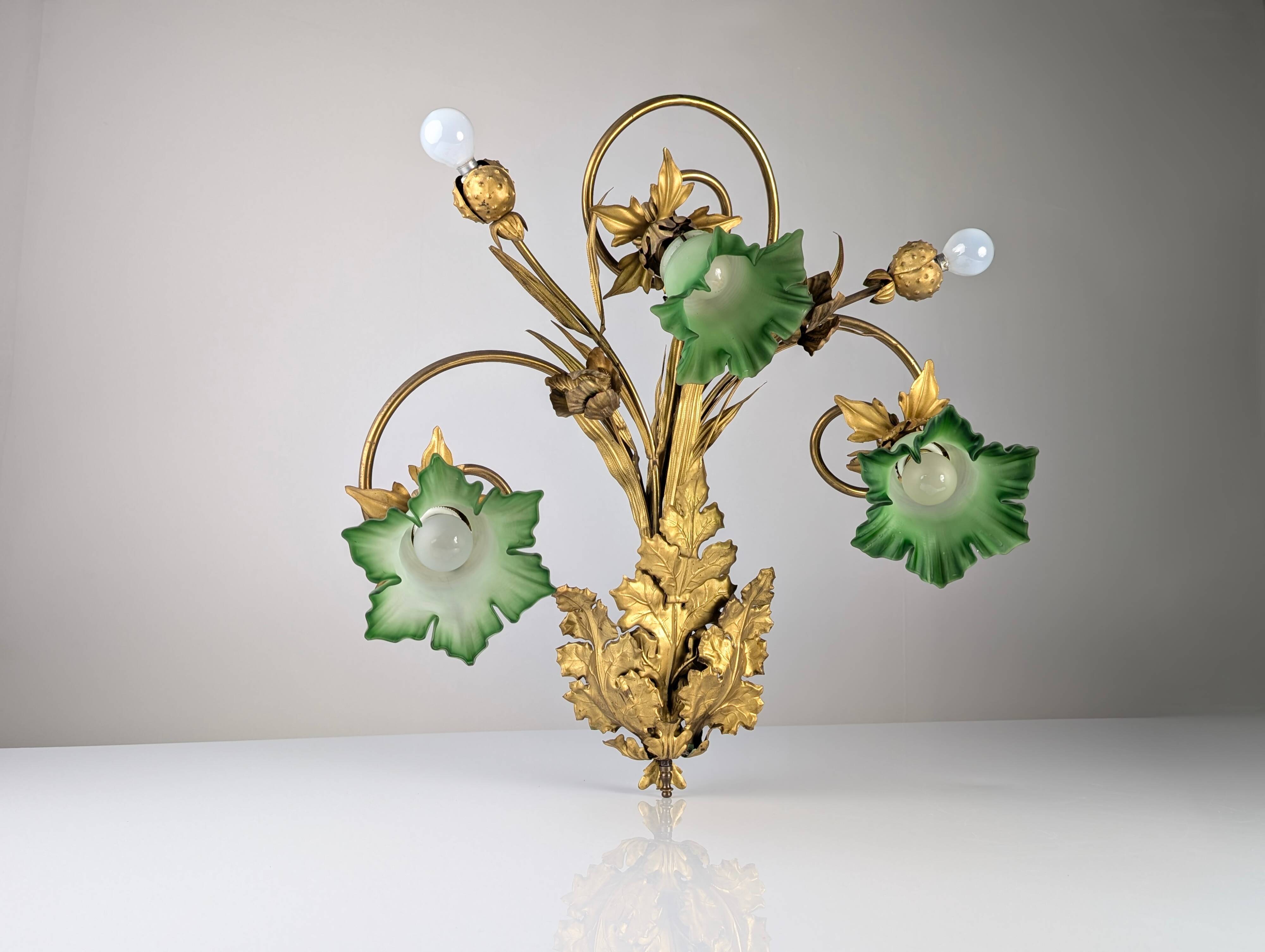 Art Nouveau Chestnut Leaf and Green Glass Sconce, 1900s
