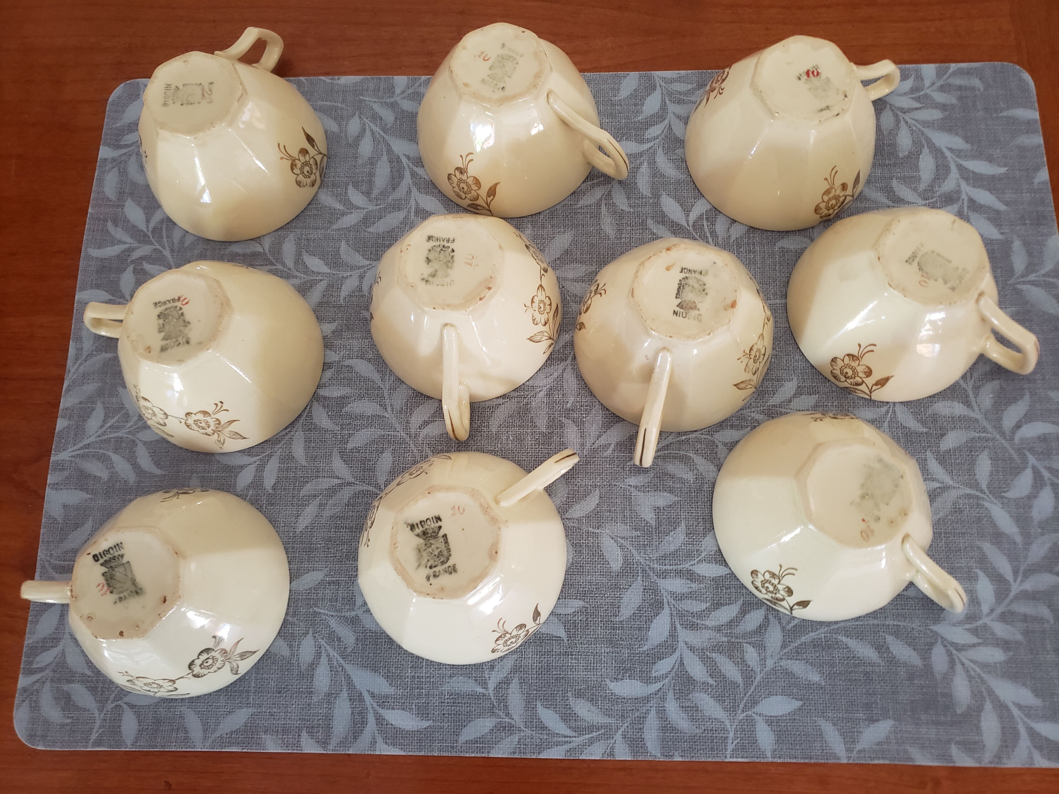 Porcelain coffee cups