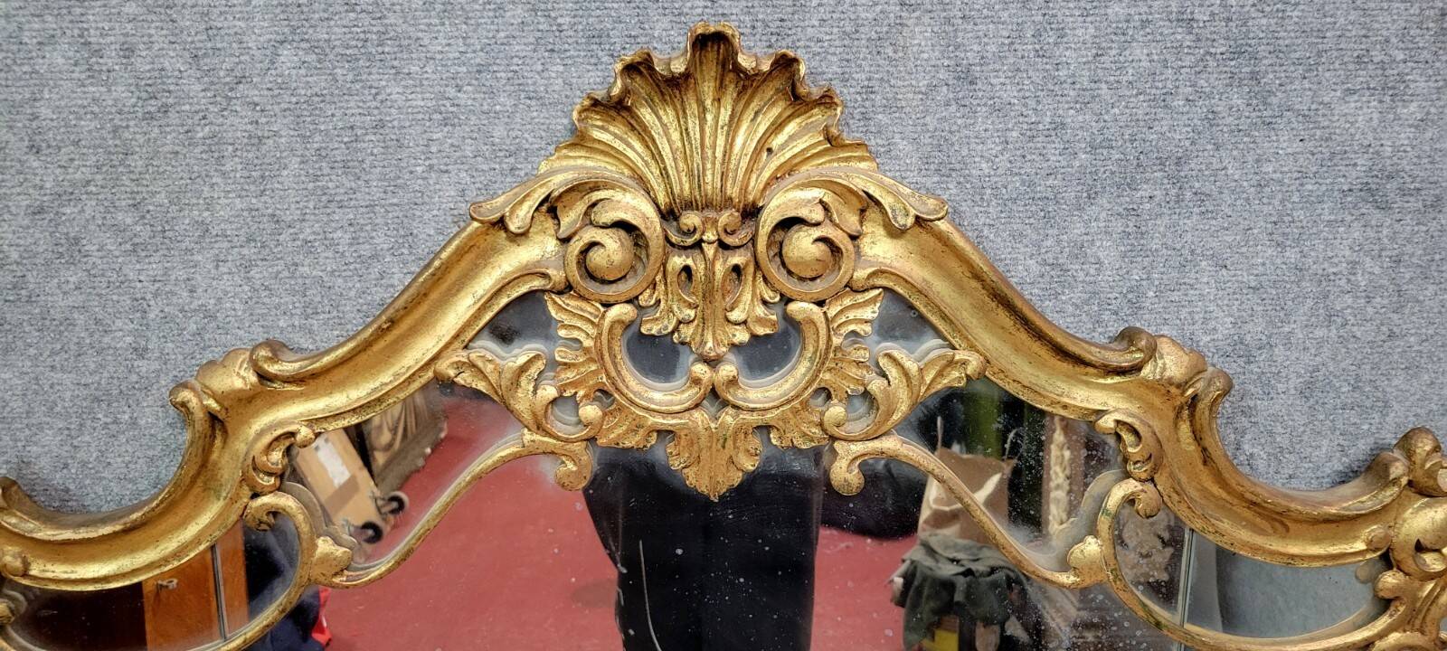 Large Venetian gilt mirror in the Louis XV style