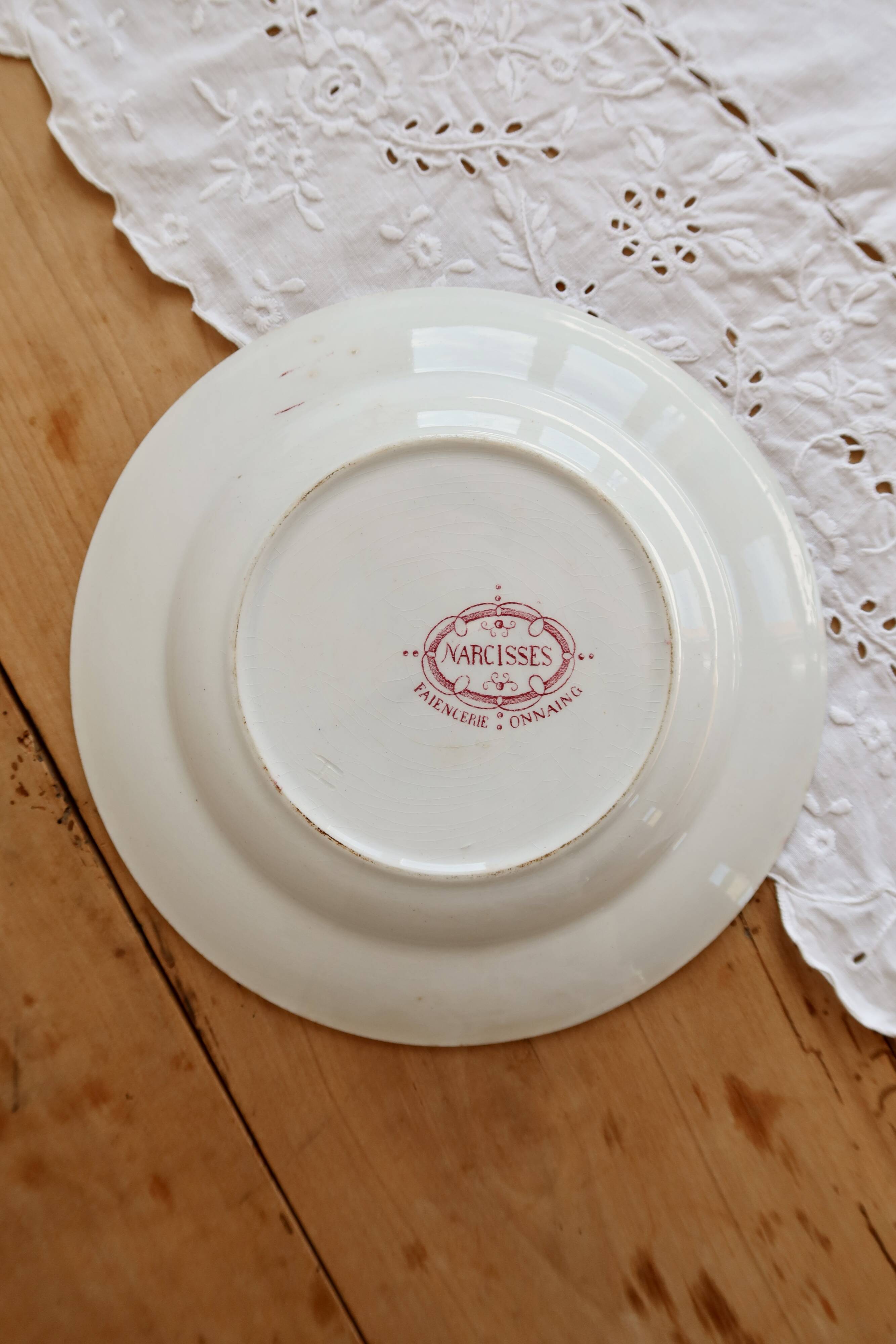 Shallow dish red iron clay Onnaing - Narcisse model