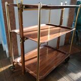 3 trays