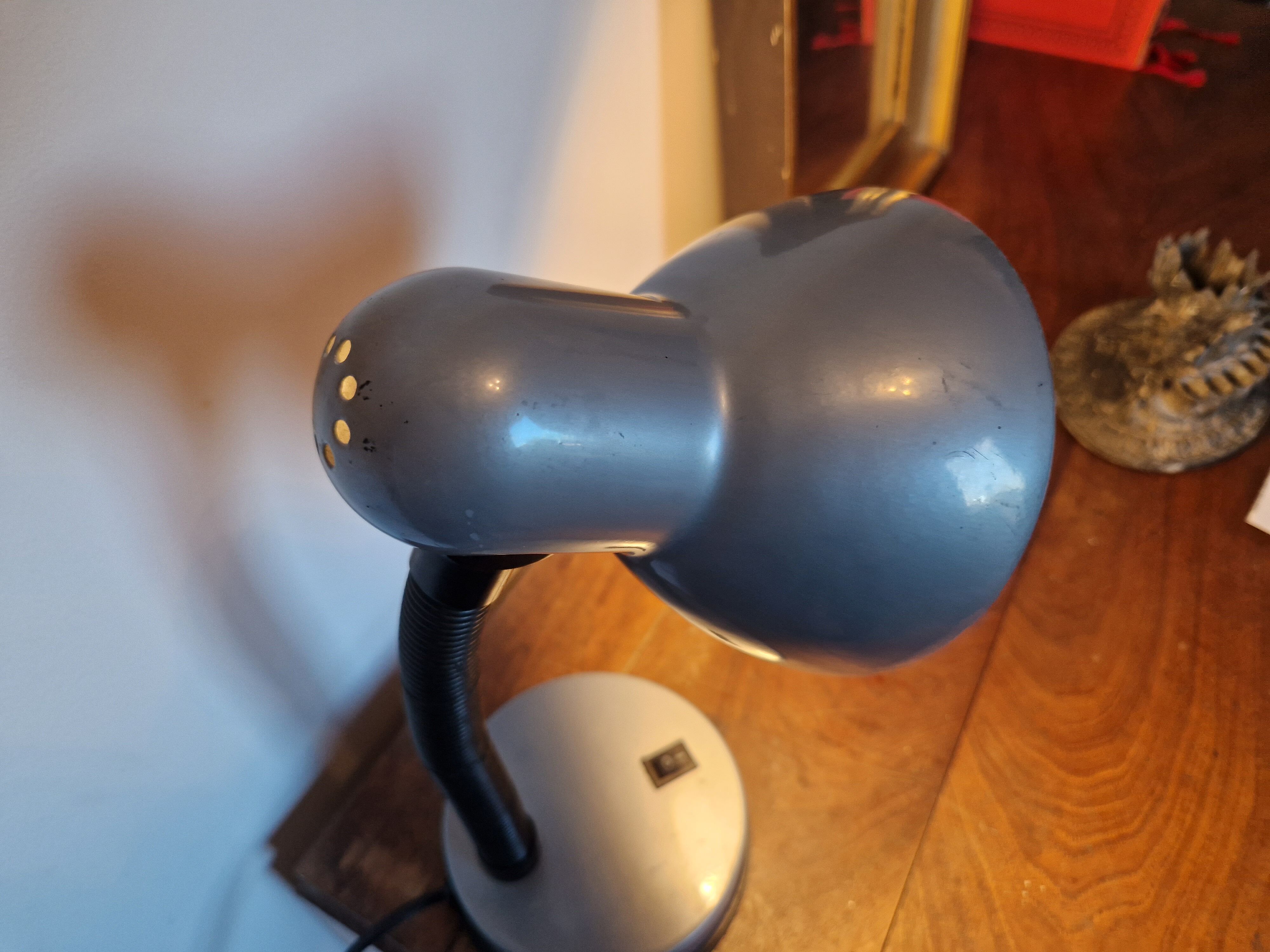 Lampe de bureau vintage grise par Seylumière