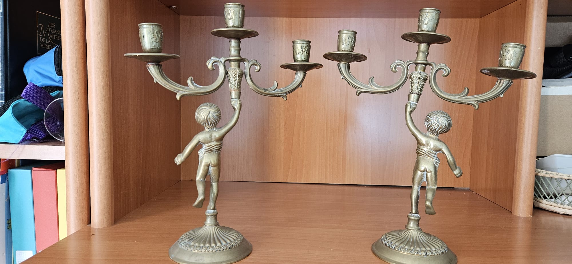 Set of 2 candle holders/candlesticks