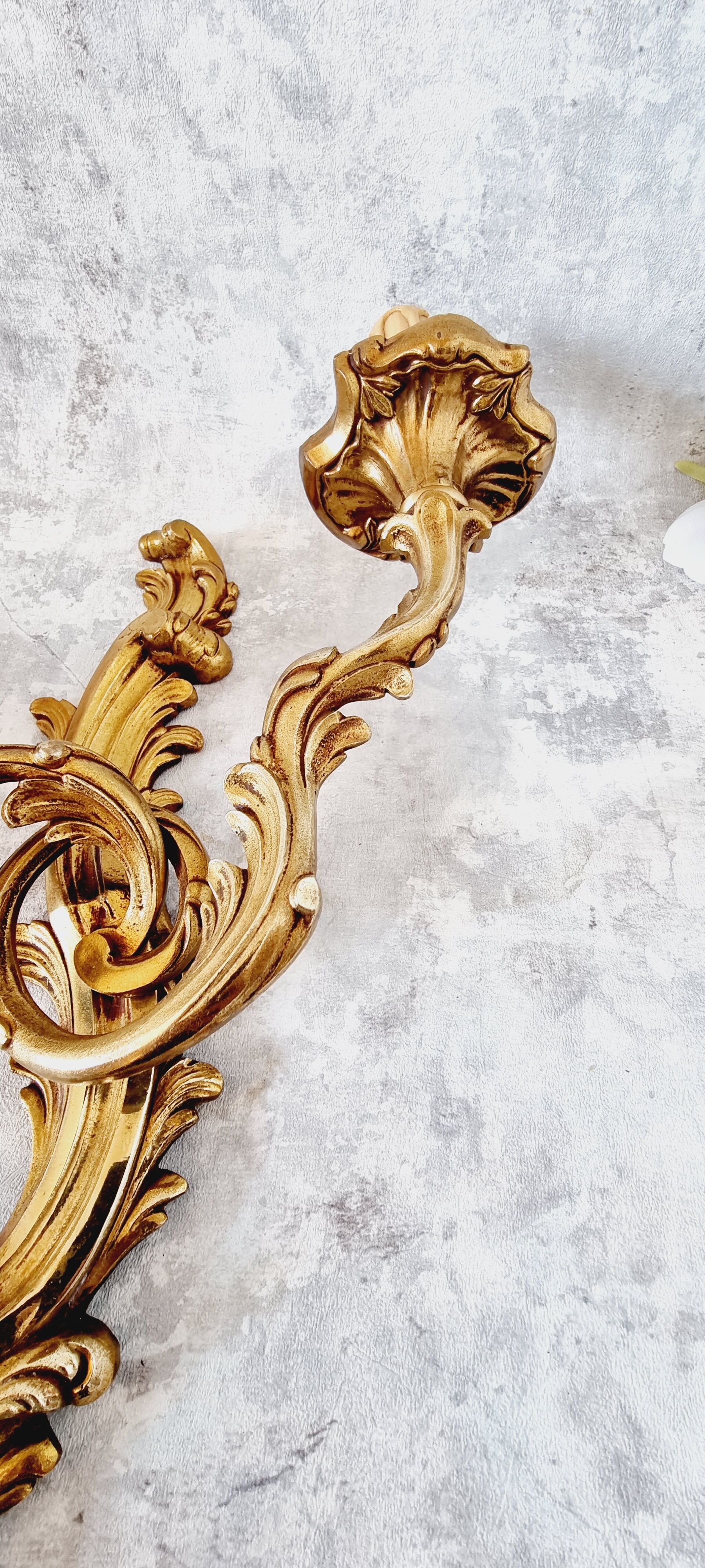 Pair of wall sconces in real bronze Louis XVI style
