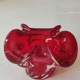 Murano empty pocket Floral shape 3 petals. In Murano Italian blown art glass. Ruby red