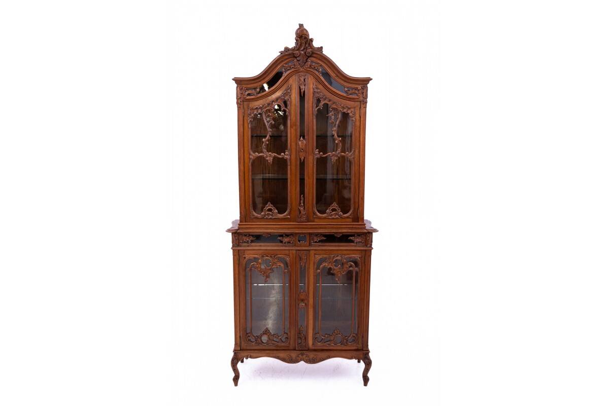 A unique showcase, France, circa 1880.