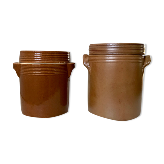 Duo of vintage sandstone salters 70s