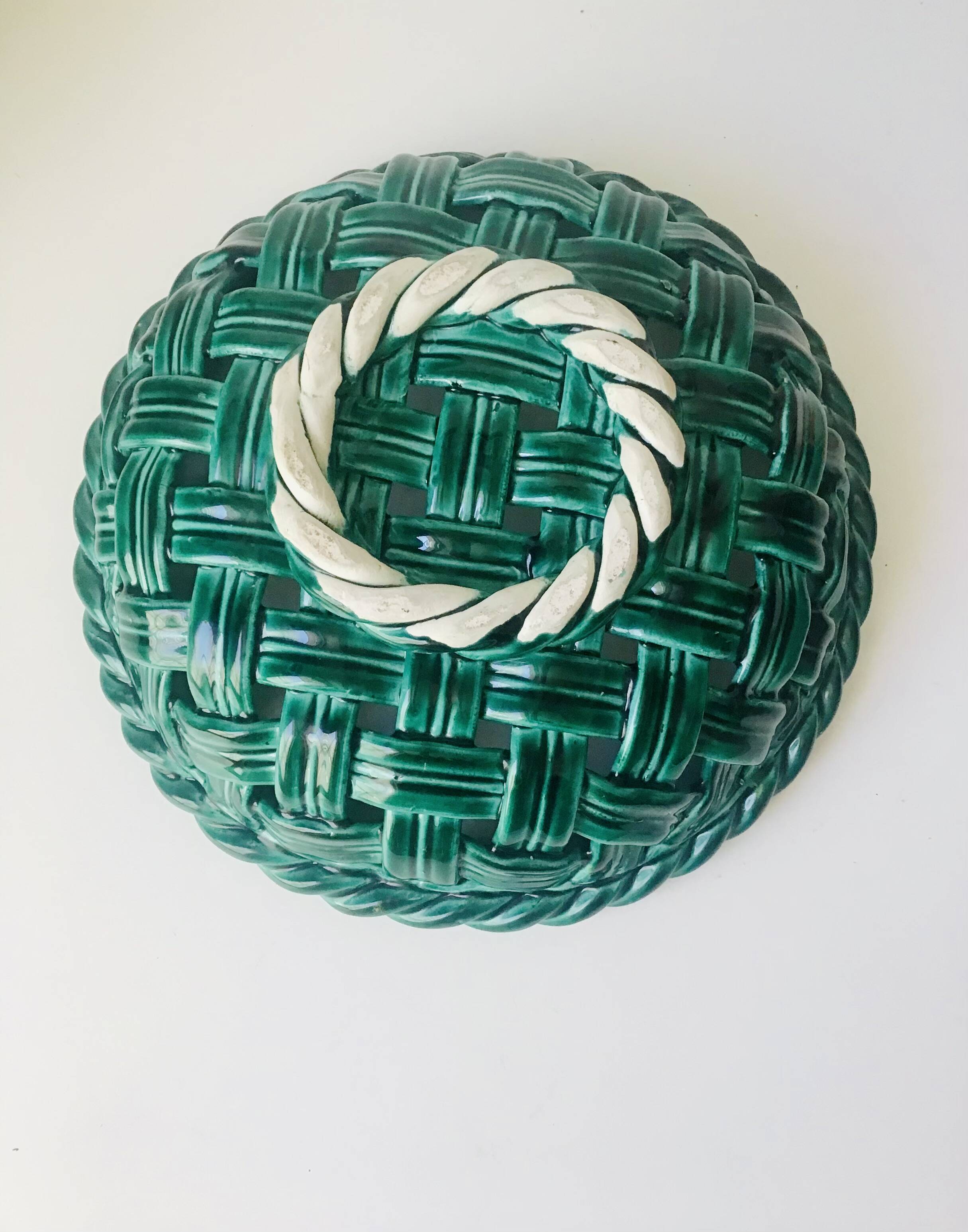 Large green woven ceramic bowl