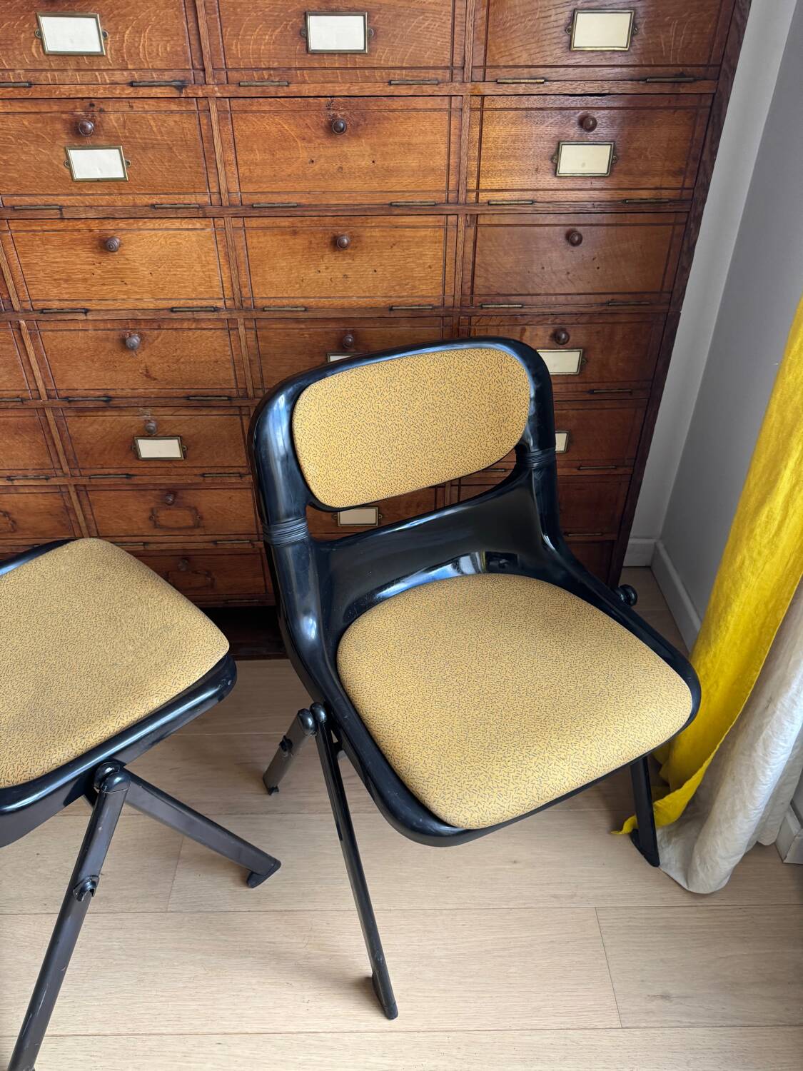 Black back chairs by G. Piretti & E. Ambas, Italy, 1980s
