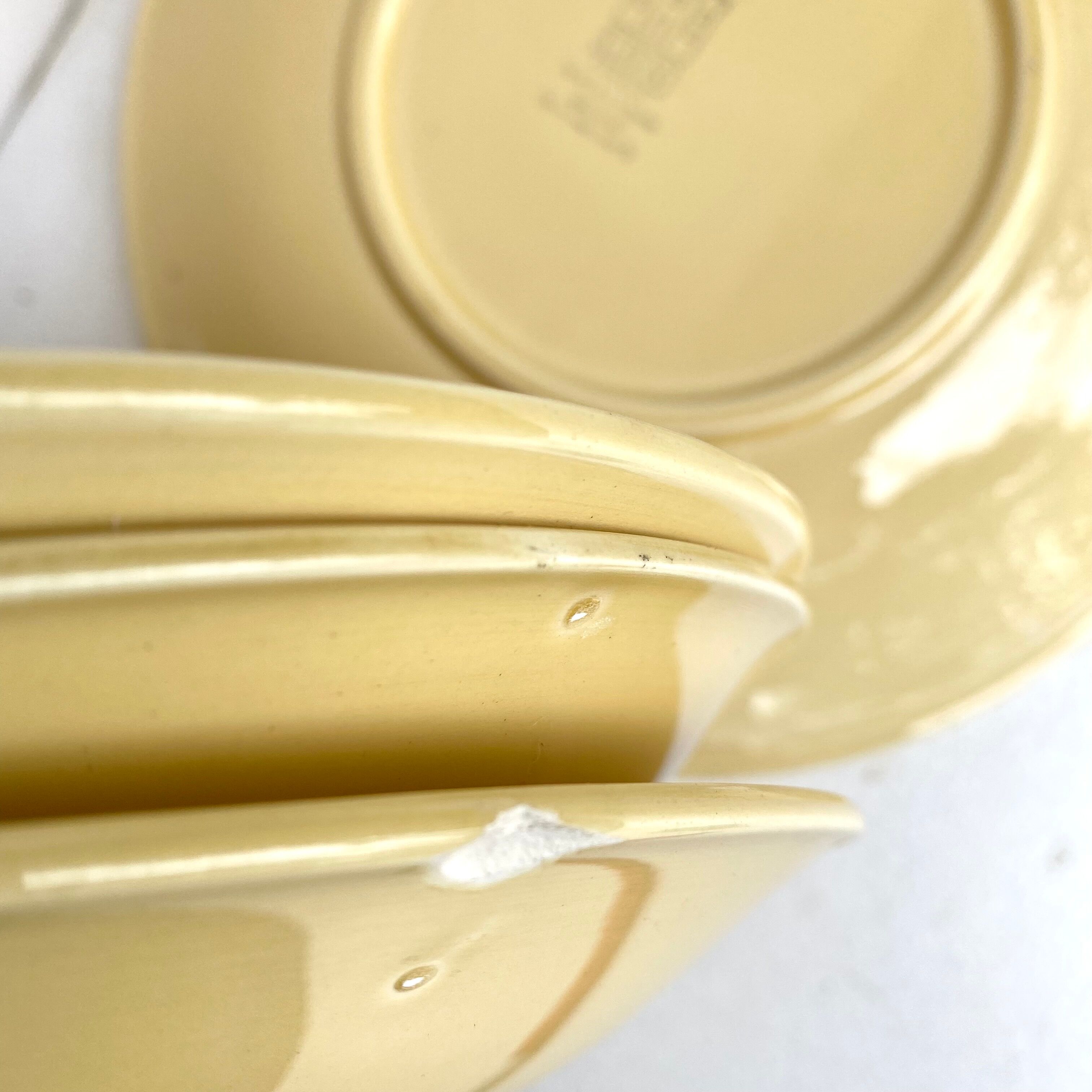 Porcelain plates from gien